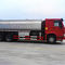 Sinotruk HOWO A7 371hpの石油燃料のタンクローリーEuro2 Euro3 25000L 6x4