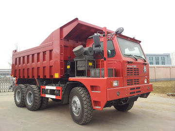 赤いSinotruk 6x4 Rcの頑丈なダンプ トラックのダンプカーHovaのシャーシとの60トン鉱山