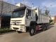 SINOTRUK Howo 6x4 3の車軸ダンプ トラック頑丈なダンプ トラックのダンプカー トラックに荷を積む30トン