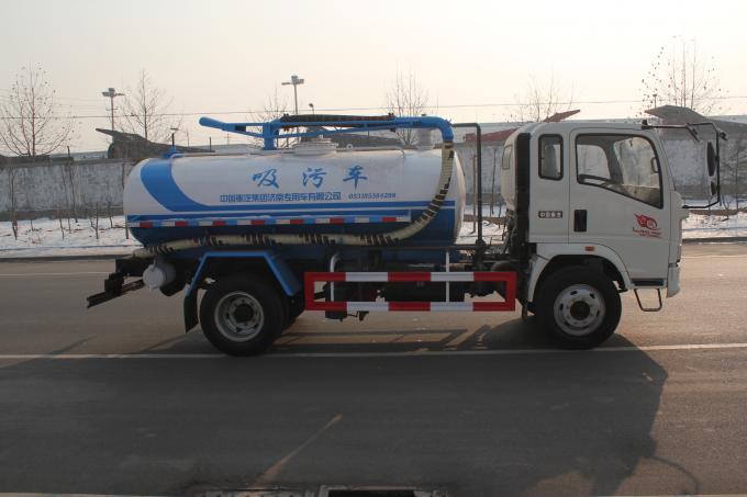 ユーロII 6M3 290hpのhowoの下水の吸引のトラック、ポンプ速度500r/分